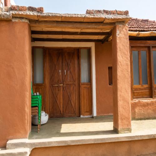 Jai Seva Homestay, Bancha